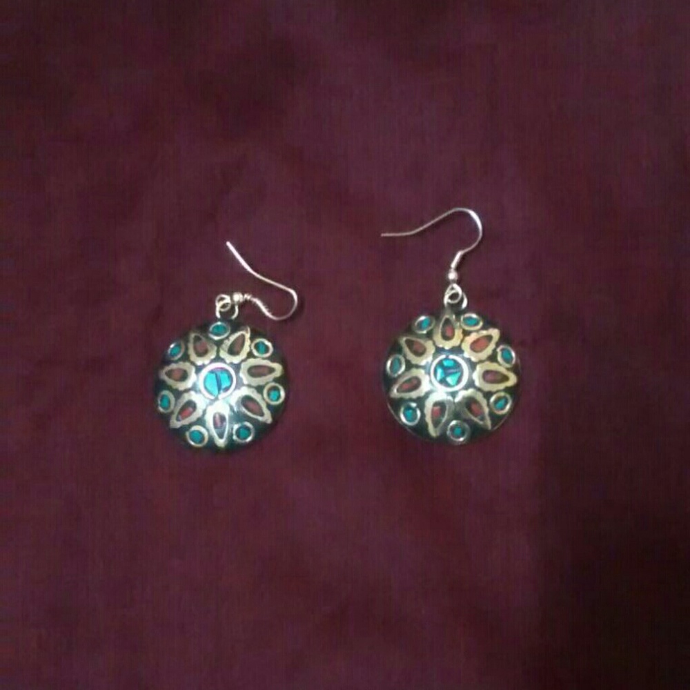 NWOT, Earings