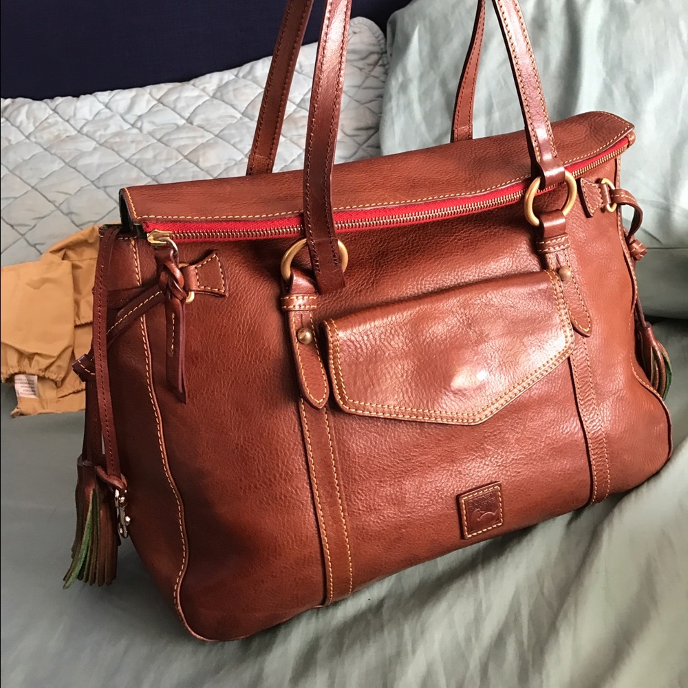 Dooney & Bourke Florentine Smith Bag