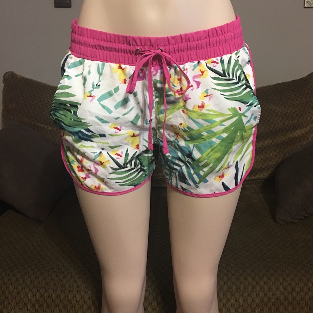 Vanilla Star Shorts