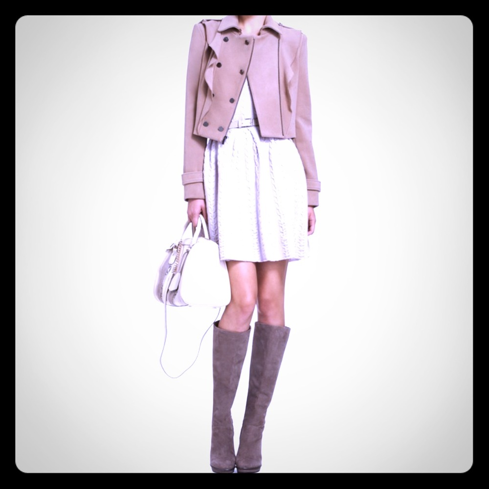 BCBG beige jacket