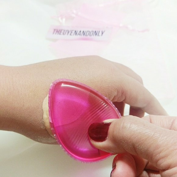(2) NEW Silisponge Silicone Sponge Make Up Blender - Picture 4 of 5