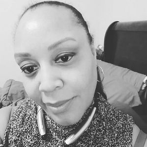 Meet your Posher, Toni