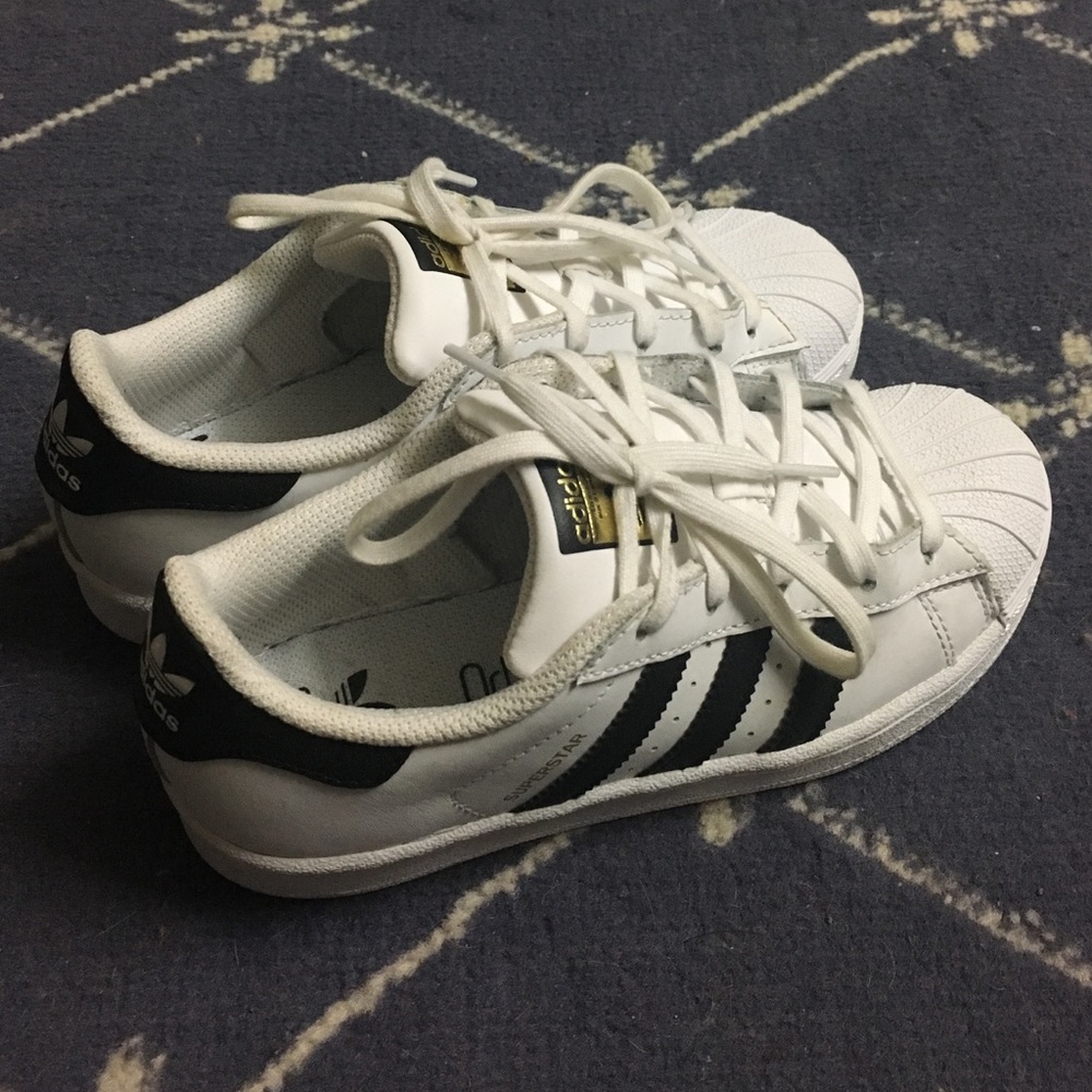Adidas Superstar Black and White Stripes | Size 2