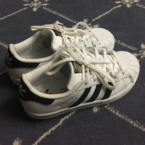 Adidas Superstar Black and White Stripes | Size 2