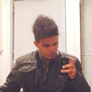 Meet your Posher, Wayne