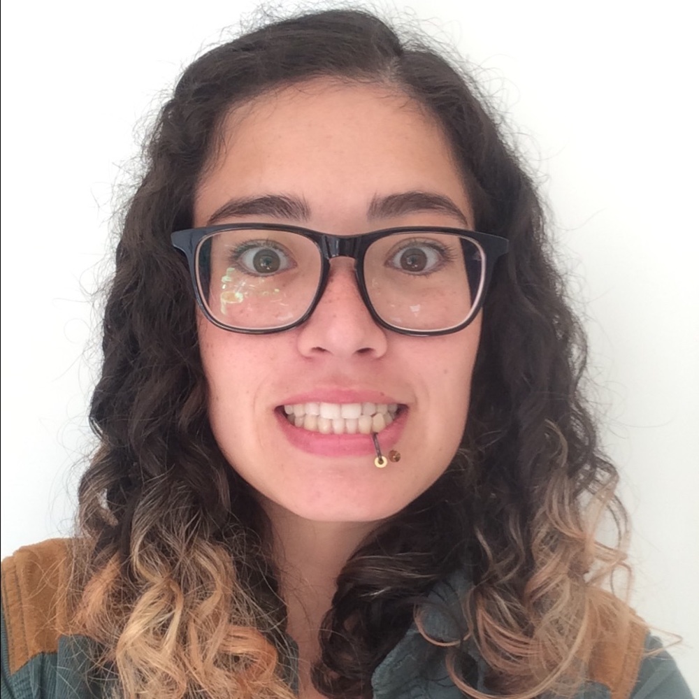 Meet your Posher, Amalia