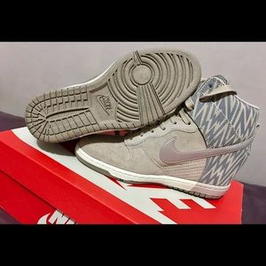 Nike women's Sky High Dunks size 7