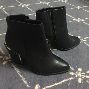 Aldo | Ankle Booties | Brand New*