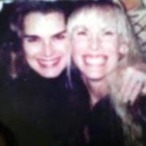 Meet your Posher, Dina m r