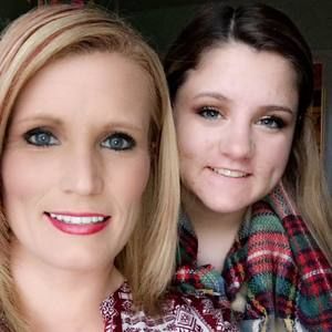 Meet your Posher, Tina