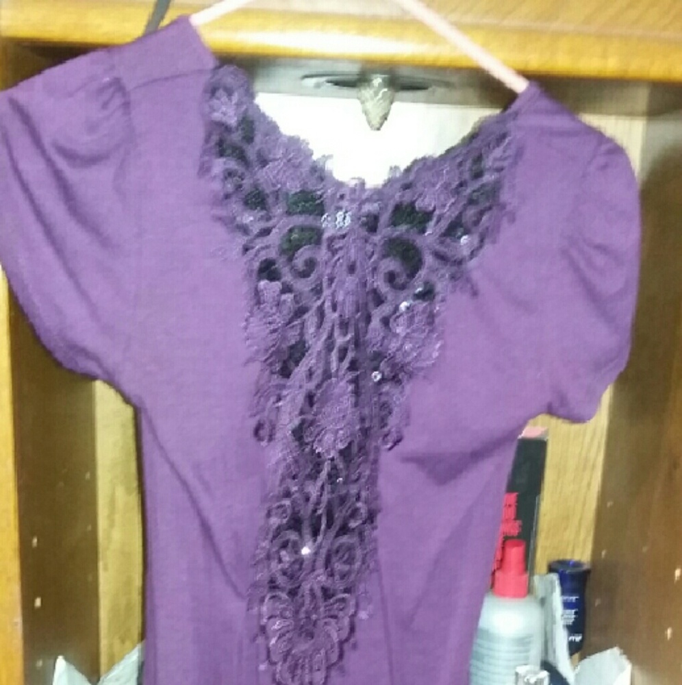 Sequined top - Picture 2 of 3