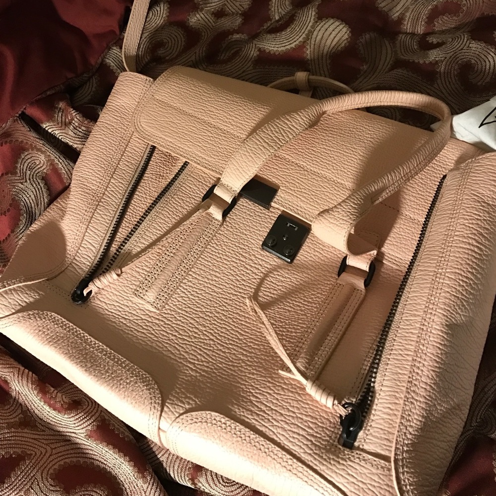 Philip Lim Pashli.