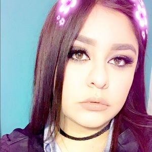 Meet your Posher, Alejandra