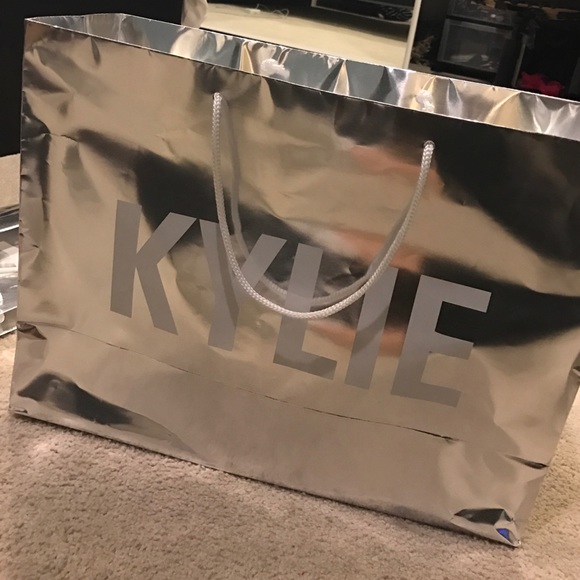 Kylie Shop Bag - Picture 2 of 2