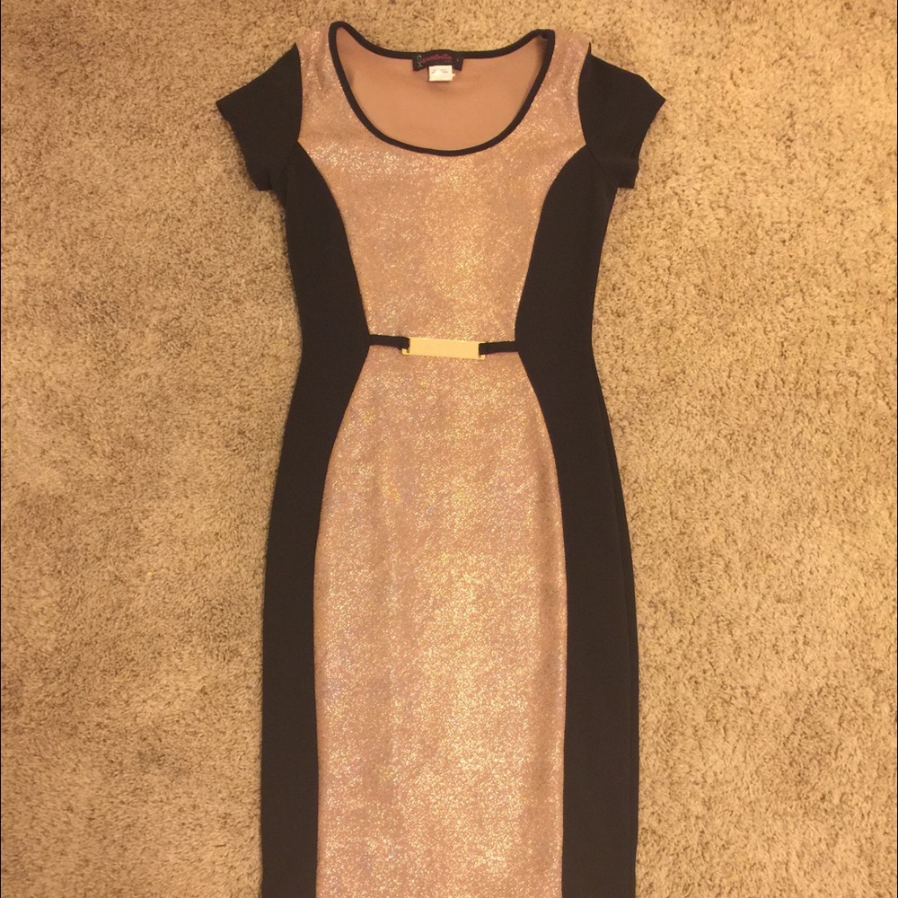 ANNABELLE dress Size: SMALL