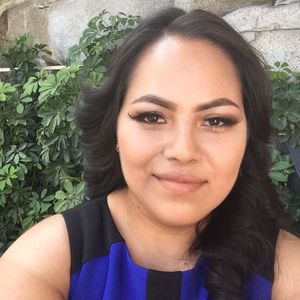 Meet your Posher, Yadira