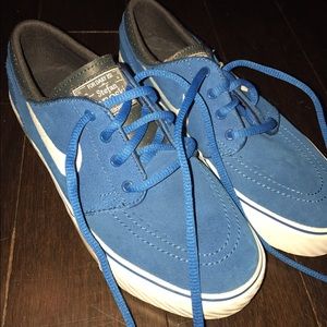 Cobalt blue Janoskis