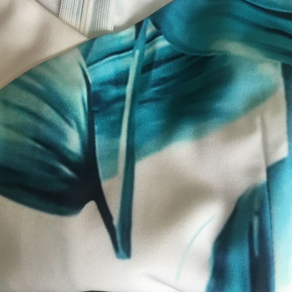 🌷Palm Leaf Pattern Sleeveless Bodycon Dress🌷 - Picture 4 of 4