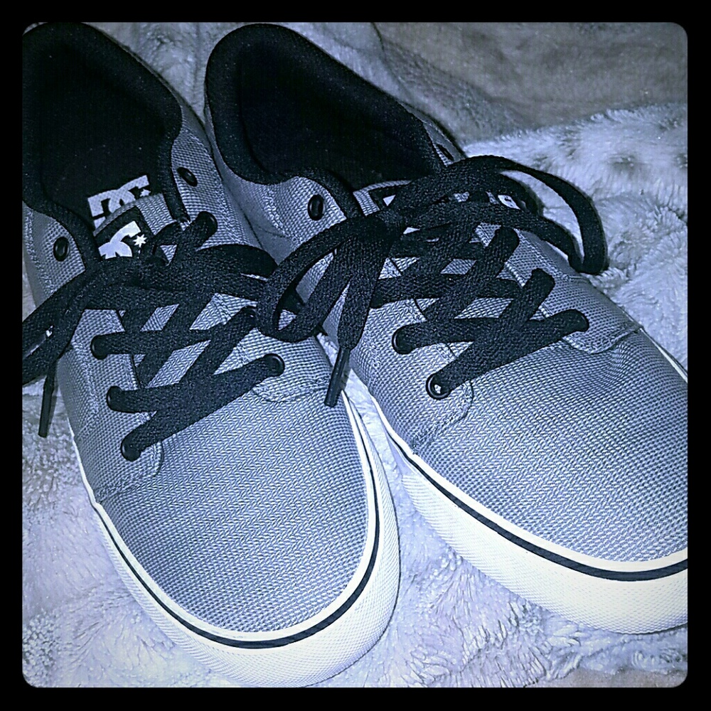 DC  mens shoes