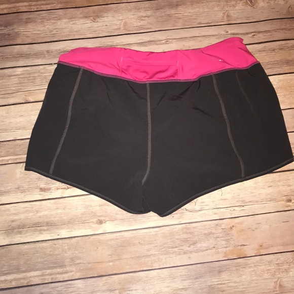 Large Reebok pink and gray running shorts - Picture 2 of 4