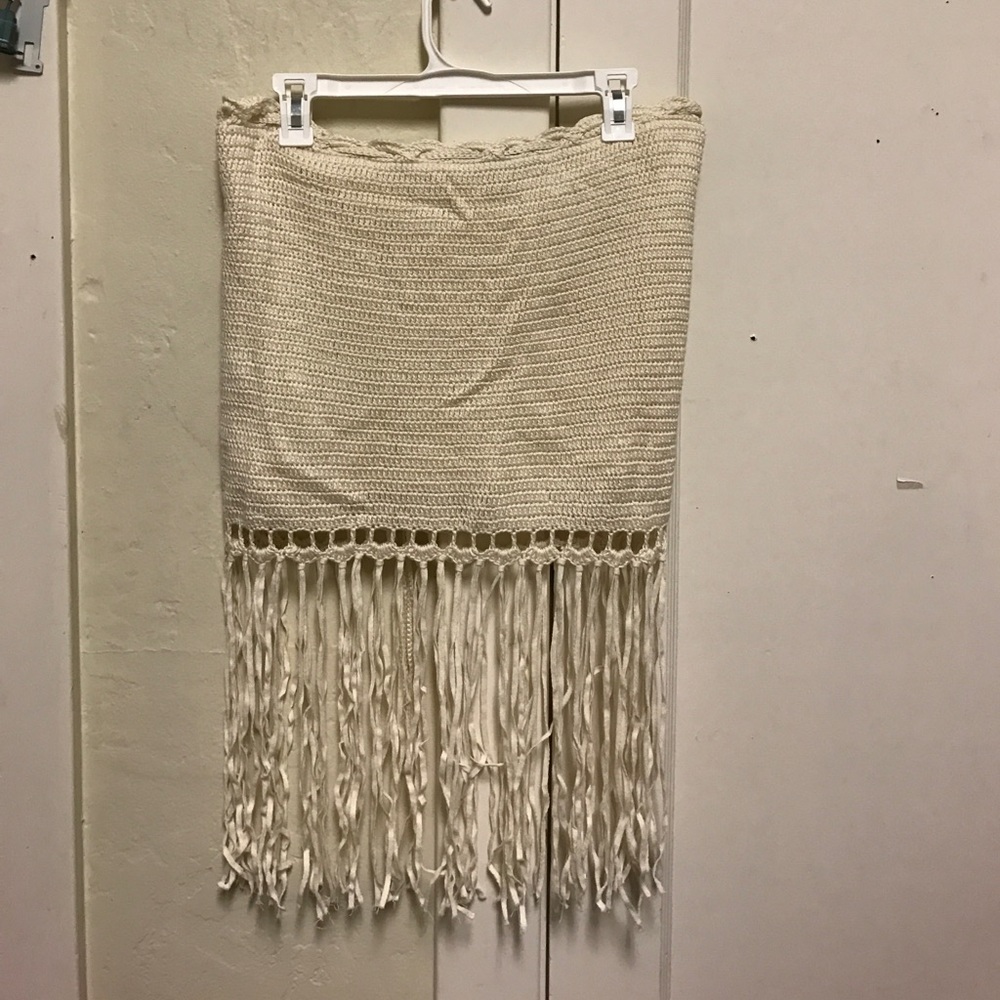 Cream knit skirt