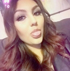 Meet your Posher, Serena