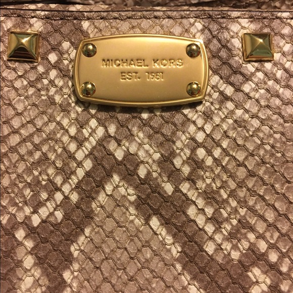 🚫SOLD🚫 MK Crossbody Studded Python 💕💕 - Picture 2 of 3