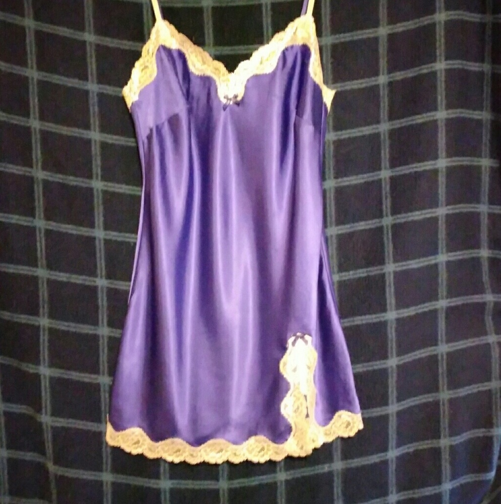 Victoria Secret nightie