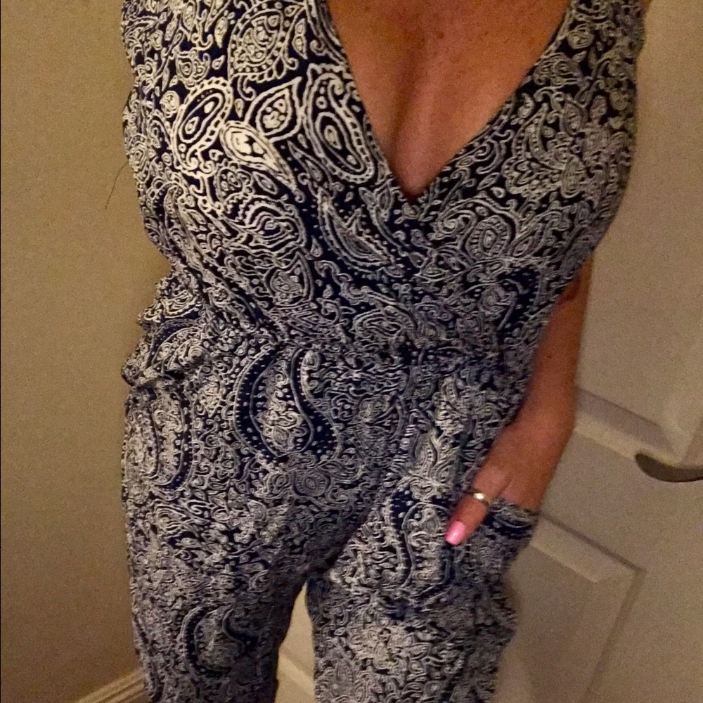 Love Tree paisley design romper!