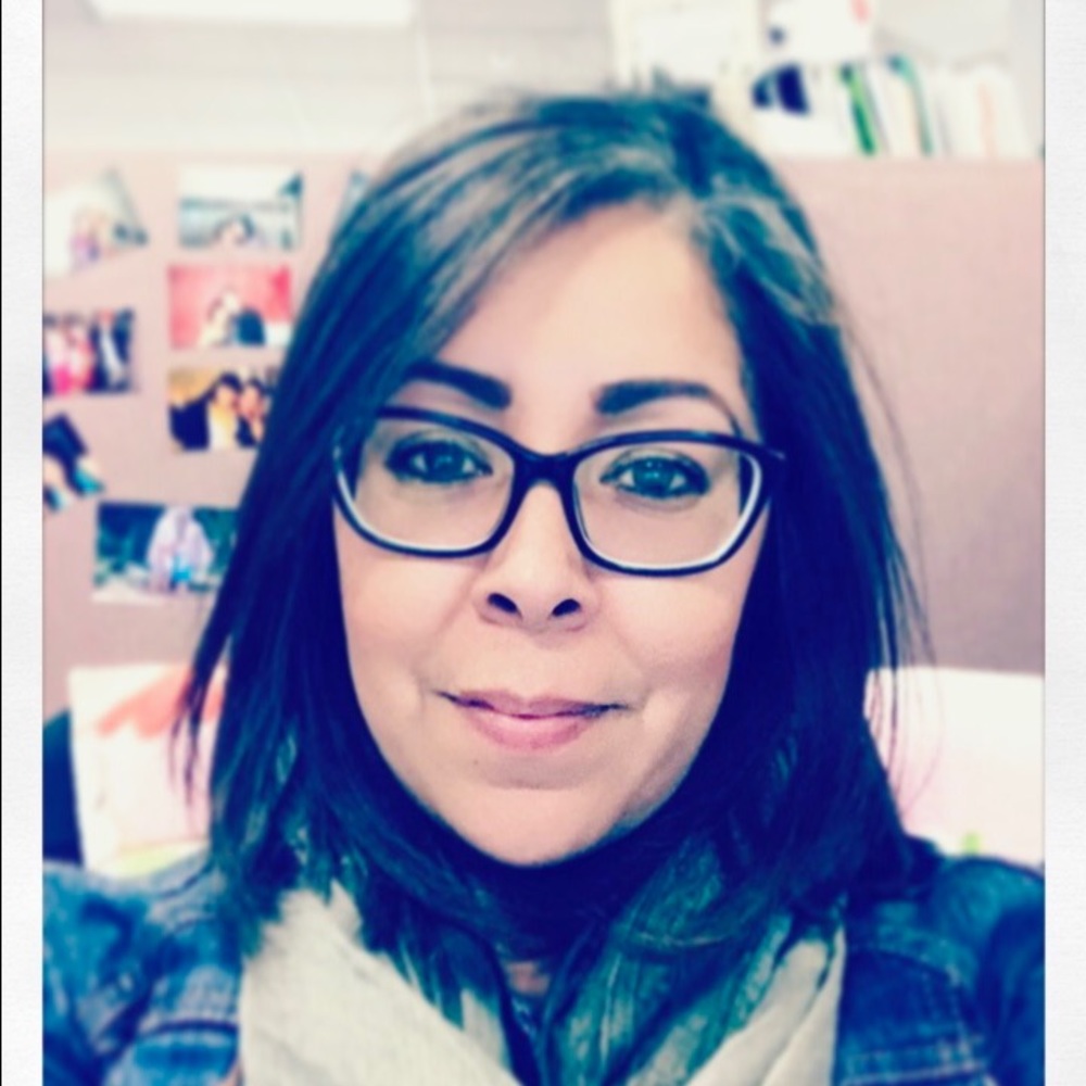 Meet your Posher, Angela