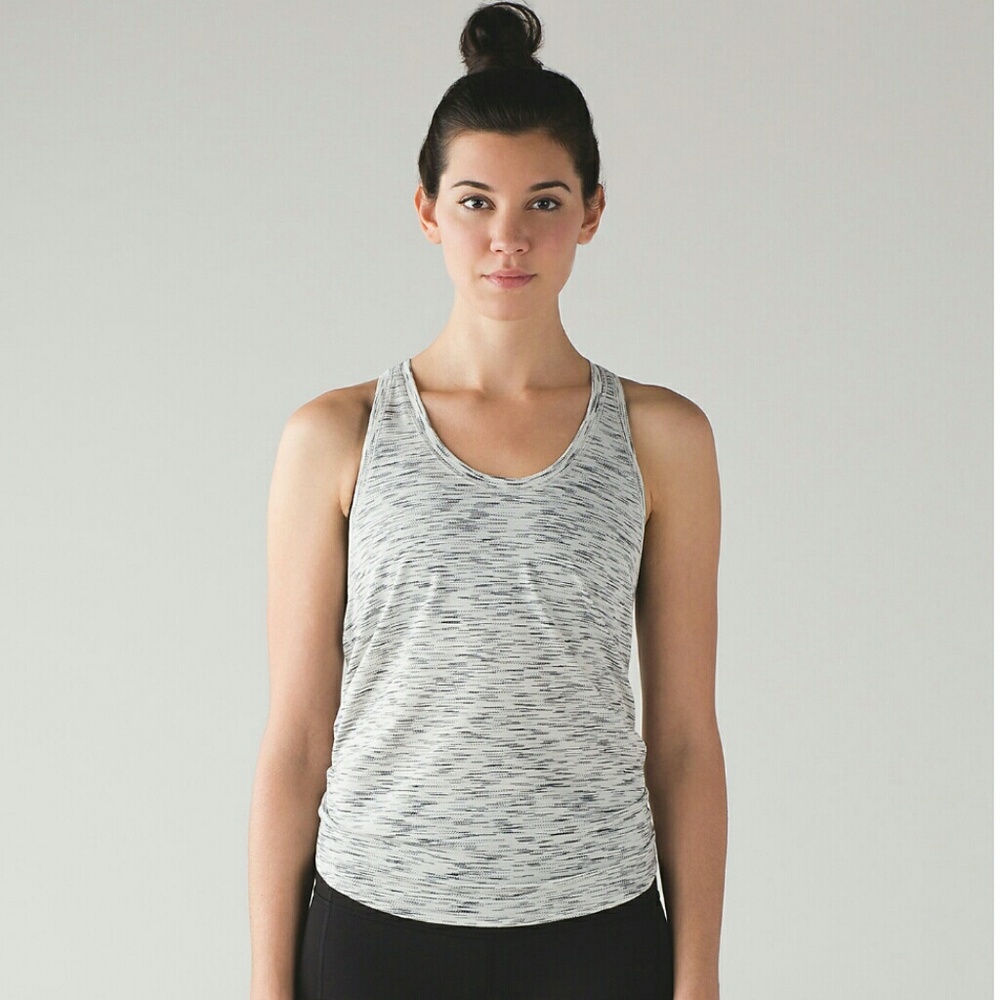 SOLD NWT Lululemon Tie It Up singlet