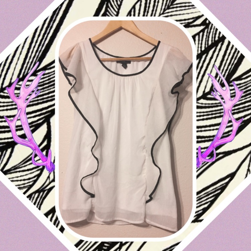 Shimmery Blouse w/ Black Piping and Ruffle Detail