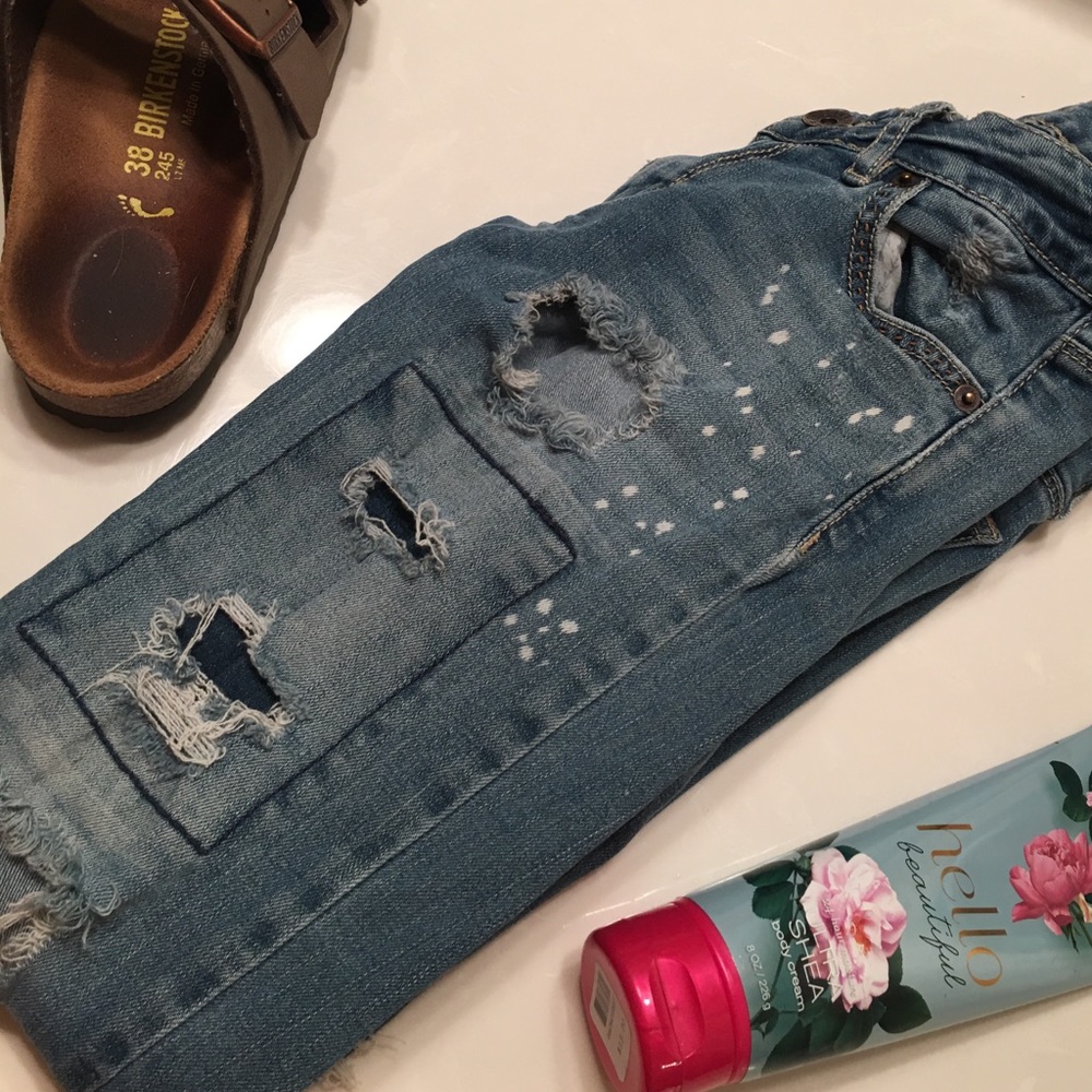 Bullhead the skinnest jeans