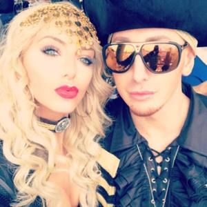 Meet your Posher, Thomas