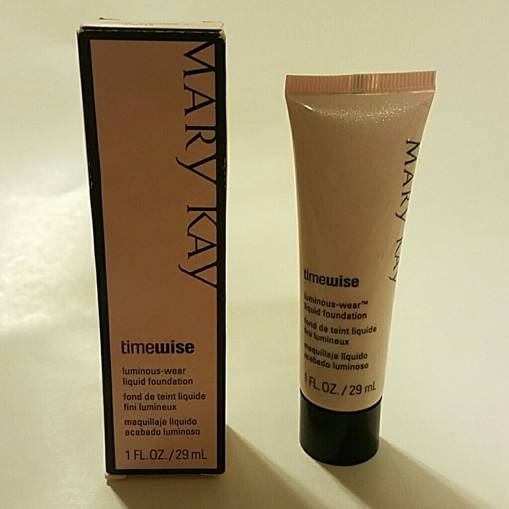 Mary Kay Luminous-Wear Liquid Foundation Bronze 2