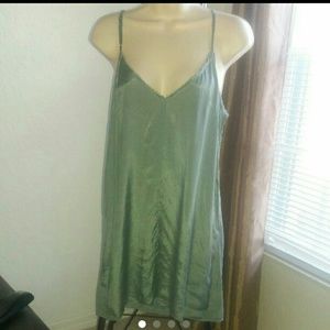 Adorable FREE PEOPLE blue(shinie) night gown