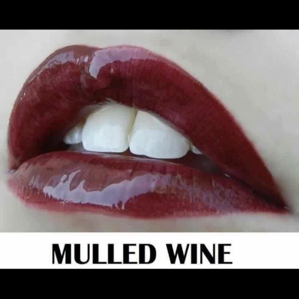 BNWT LipSense Mulled Wine Lip Color