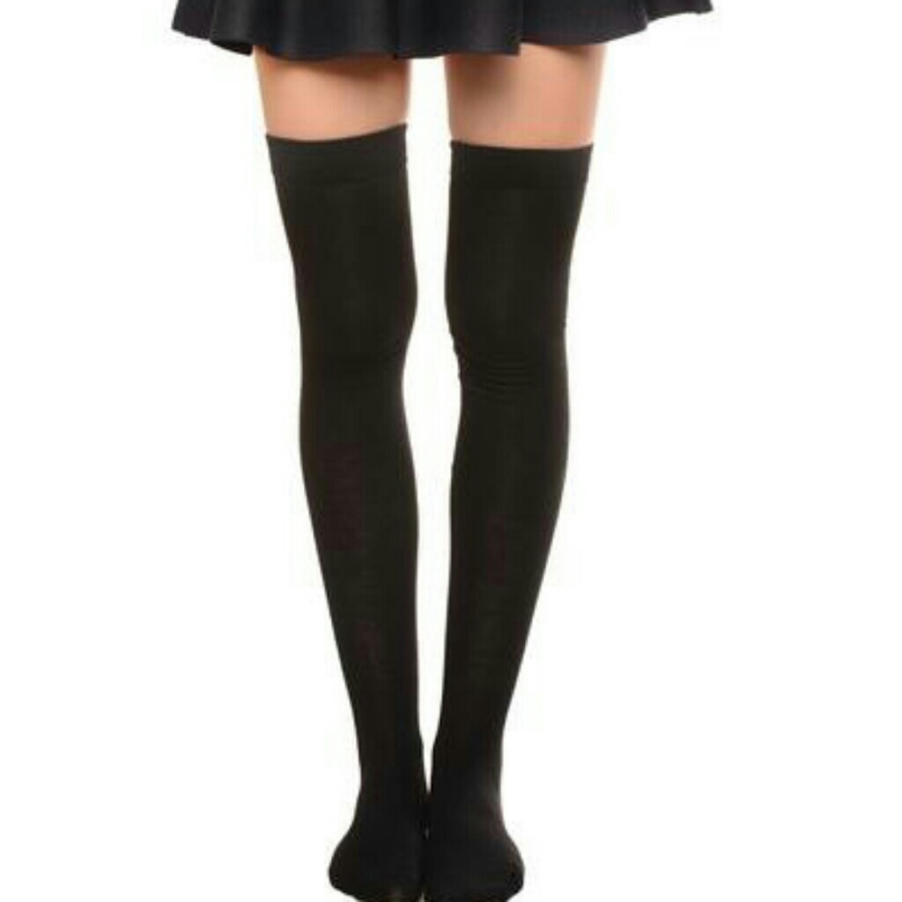 Women pantyhose tights, and stockings - Picture 2 of 5