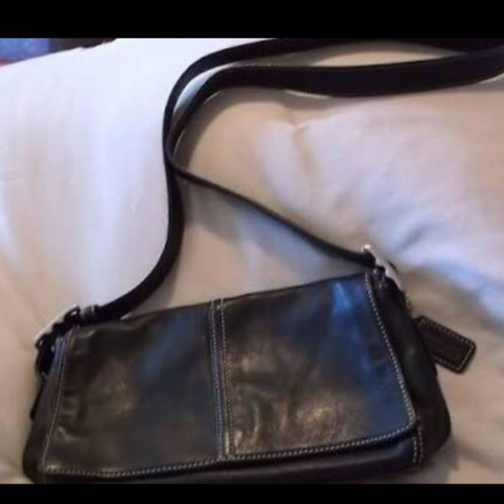 Unique! 💯Authentic Coach convertible handle bag