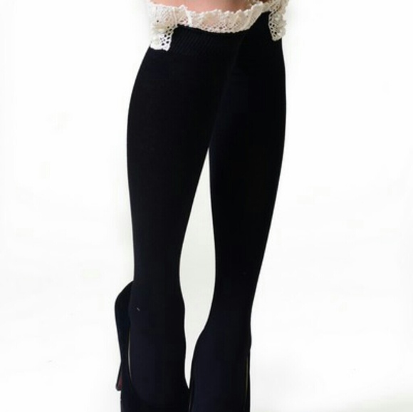 Women pantyhose, tights, and stockings - Picture 2 of 6