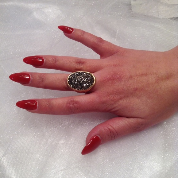 SOLD - Picture 3 of 4