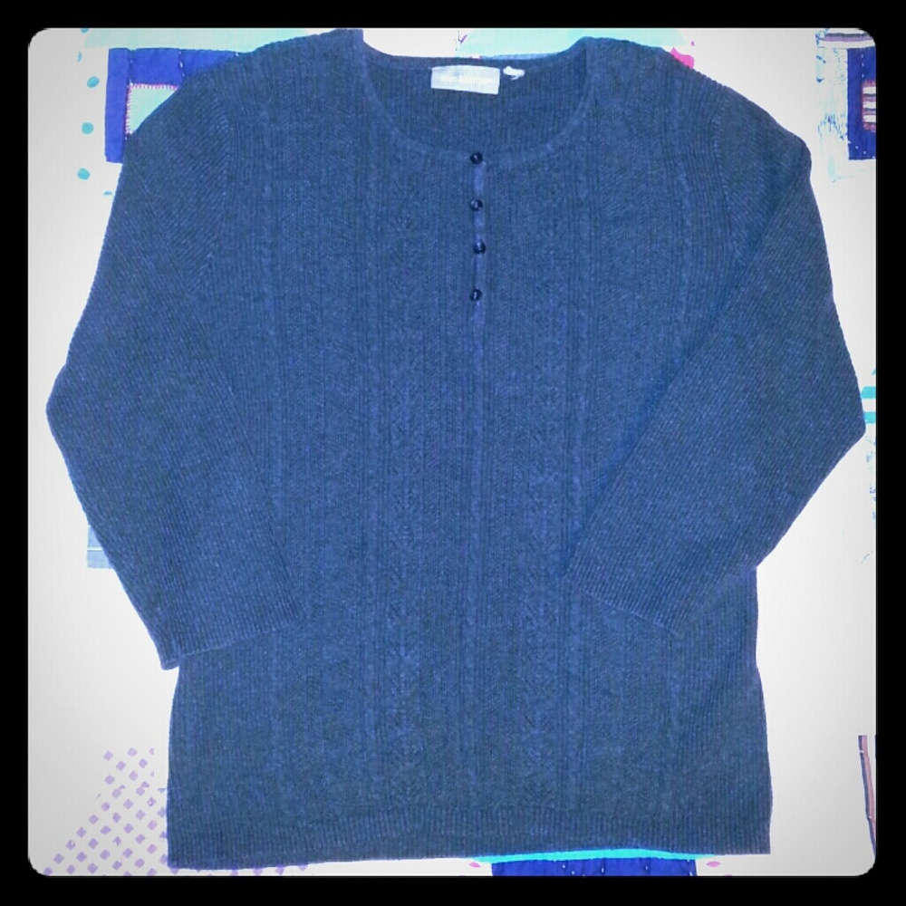 **SOLD** croft & borrow sweater