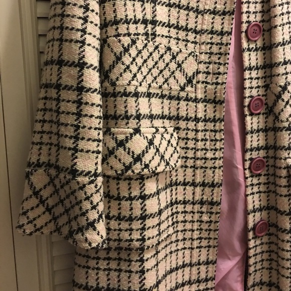 Coat - Picture 3 of 3