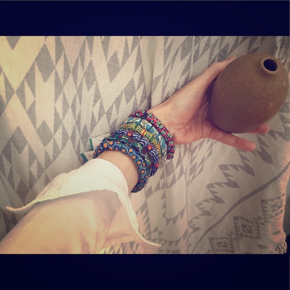 3 African Recycled Glass Bead Fair Trade Bracelets - Picture 3 of 6