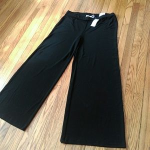 Sold Chicos NWT Plus SZ. 2 Ultimate Fit Wide Leg