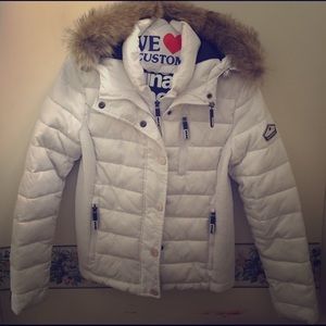 Superdry puff coat, like new.