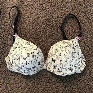 Victoria's Secret Plunge push-up bra