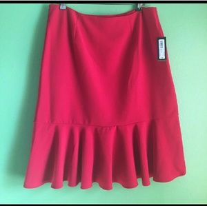 NWT Worthington Flounce Hem Pencil Skirt !