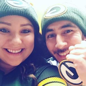 Meet your Posher, Sadee