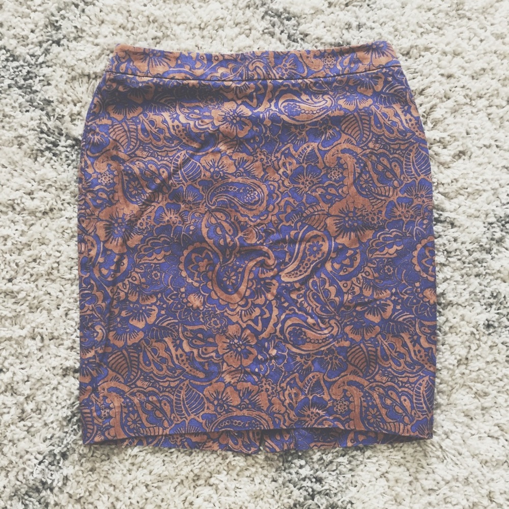 🎉HP🎉 Printed Pencil Skirt